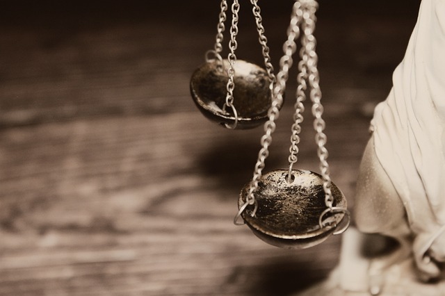 Les avantages et les inconvénients de l'emploi d'un avocat